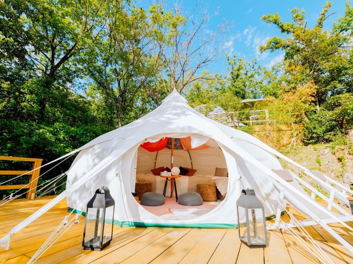 Yufuin Glamping Comorebi Eksteriør bilde